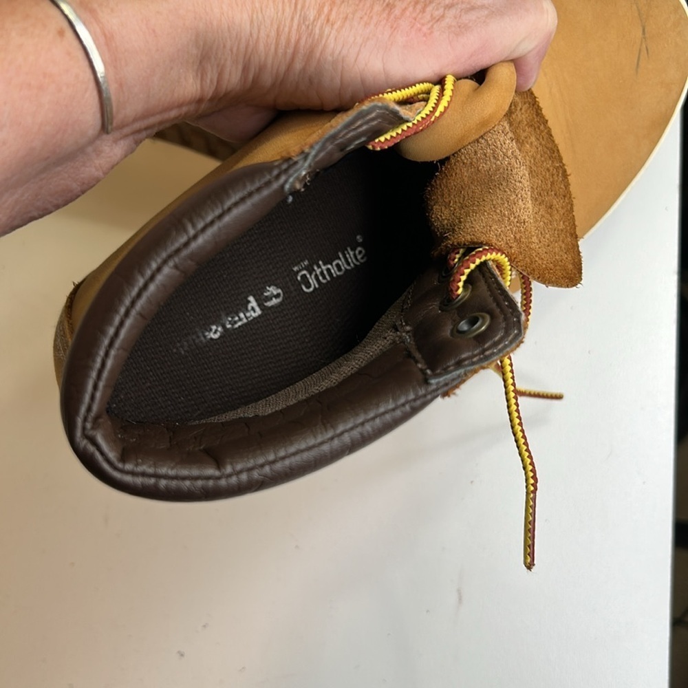 TIMBERLAND ORTHOLITE CLASSIC LEATHER WOMENS WHEAT COLORED BOOTS SZ 7.5 - Picture 12 of 12